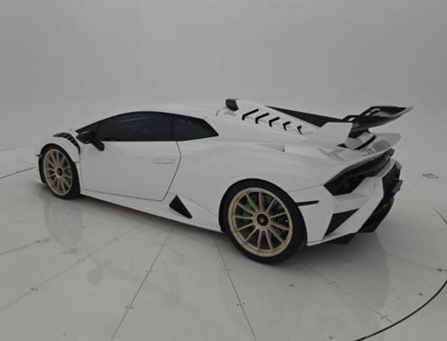 2022 Lamborghini Huracan STO Coupe