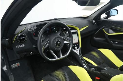 2024 McLaren 750S Spider