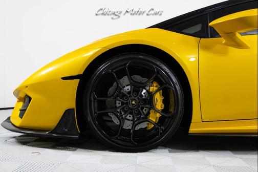 2017 Lamborghini Huracan LP580-2