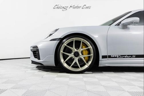 2024 Porsche 911 Turbo S