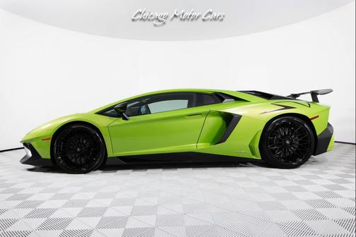 2016 Lamborghini Aventador LP750-4 Superveloce