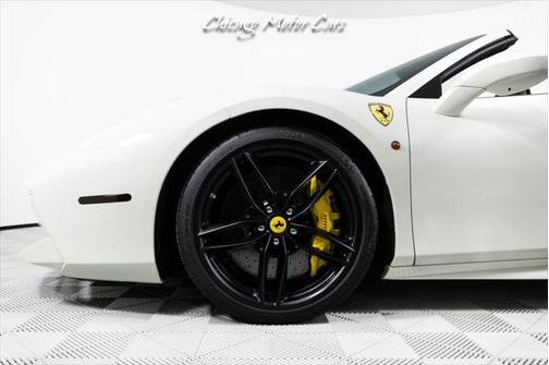2018 Ferrari 488 Spider Base