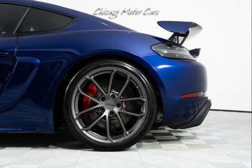 2020 Porsche 718 Cayman GT4