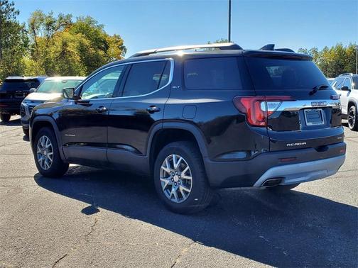 2021 GMC Acadia SLT