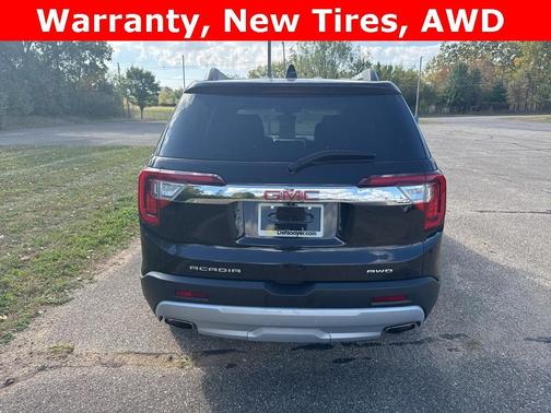 2021 GMC Acadia SLT