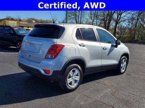 2022 Chevrolet Trax LS