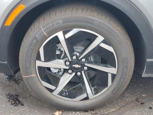 2026 Chevrolet Equinox EV LT 1