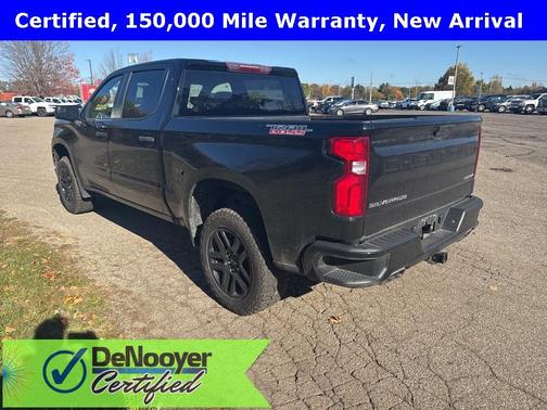 2022 Chevrolet Silverado 1500 Limited Custom Trail Boss