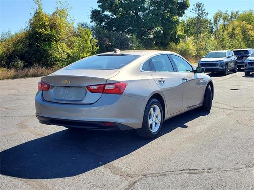2022 Chevrolet Malibu 1LS