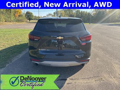2024 Chevrolet Blazer LT