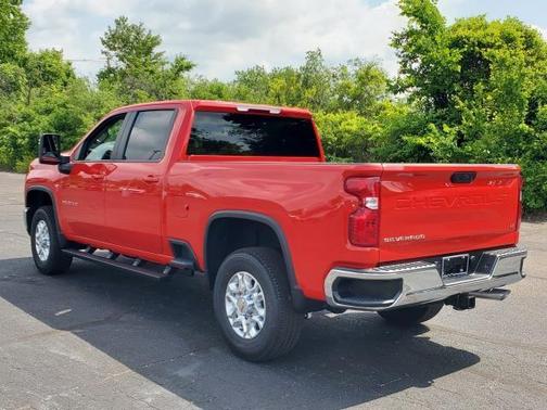 2025 Chevrolet Silverado 2500 LT