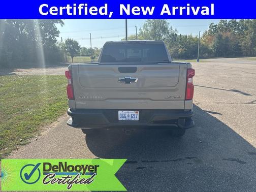 2023 Chevrolet Silverado 1500 ZR2