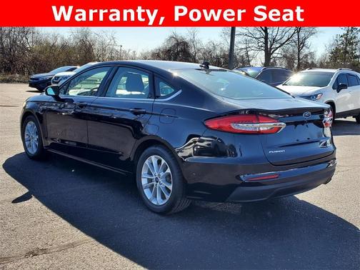 2020 Ford Fusion SE