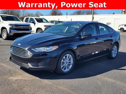 2020 Ford Fusion SE
