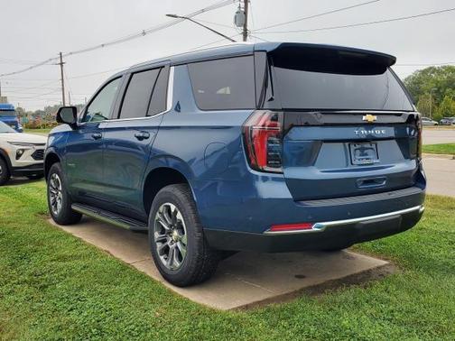 2025 Chevrolet Tahoe LS