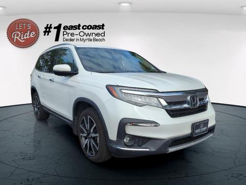 2022 Honda Pilot Touring 8-Passenger