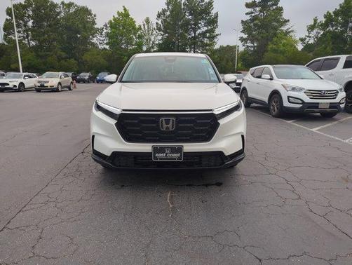 White 2024 Honda CR-V LX