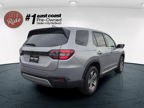 Lunar Silver Metallic 2024 Honda Pilot EX-L