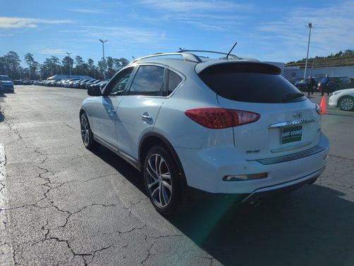 2017 INFINITI QX50 Base