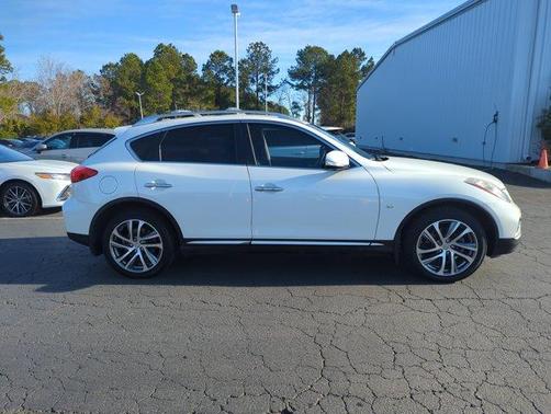 2017 INFINITI QX50 Base