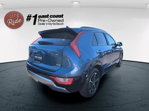 2025 Kia Niro SX