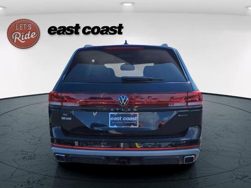 2025 Volkswagen Atlas 2.0T Peak Edition