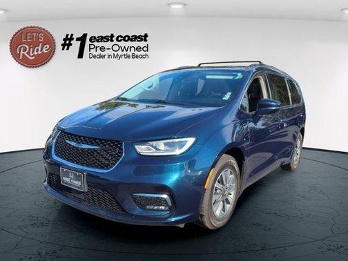 2022 Chrysler Pacifica Hybrid Touring L