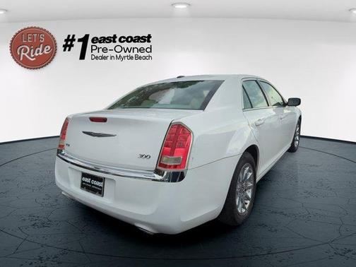 2014 Chrysler 300 Base