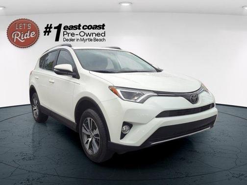 Super White 2018 Toyota RAV4 XLE