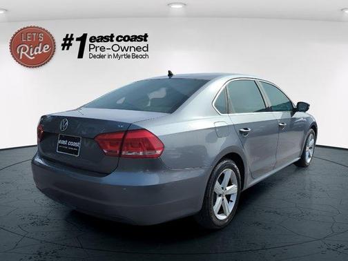 2013 Volkswagen Passat 2.5 SE