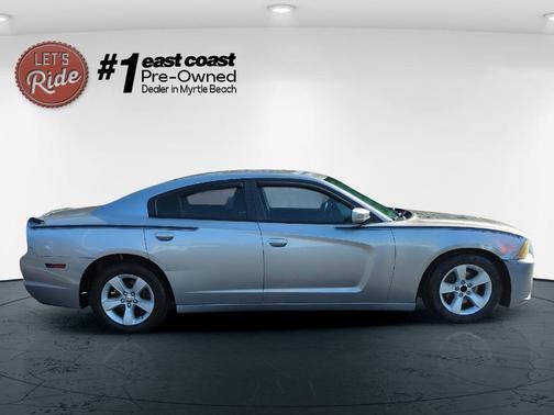2013 Dodge Charger SE