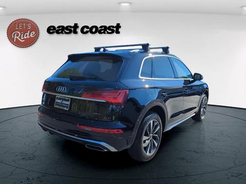 2022 Audi Q5 45 S line Premium Plus