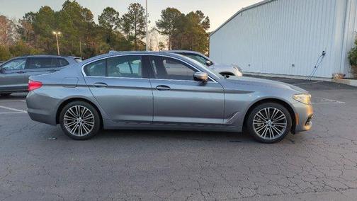 2019 BMW 530 i xDrive