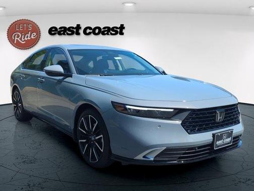 Urban Gray Pearl 2026 Honda Accord Hybrid Touring