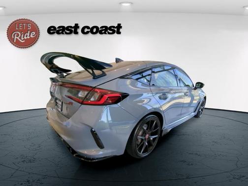 2025 Honda Civic Type R Base