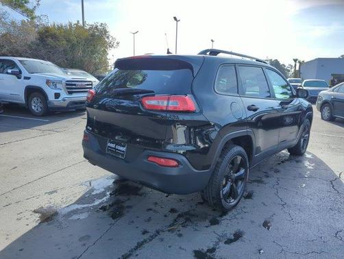 2017 Jeep Cherokee Altitude