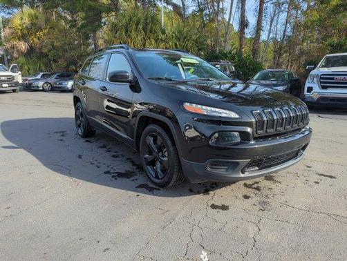2017 Jeep Cherokee Altitude