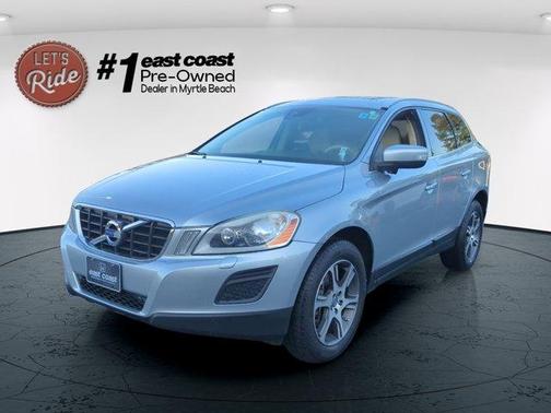 Electric Silver Metallic 2013 Volvo XC60 T6