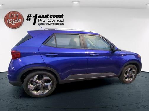 2023 Hyundai VENUE SEL