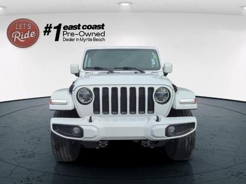 2021 Jeep Wrangler Unlimited Sahara Altitude