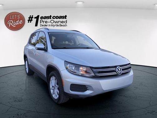 Reflex Silver Metallic 2017 Volkswagen Tiguan Limited 2.0T