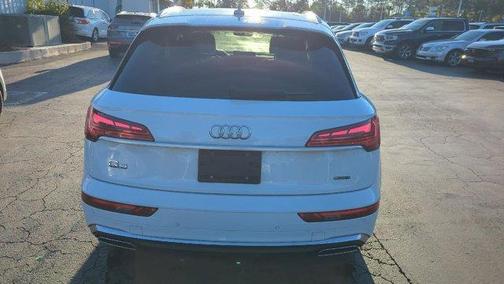 2022 Audi Q5 45 S line Prestige