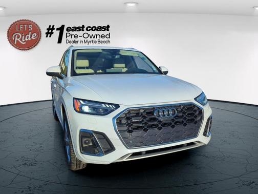 2022 Audi Q5 45 S line Prestige