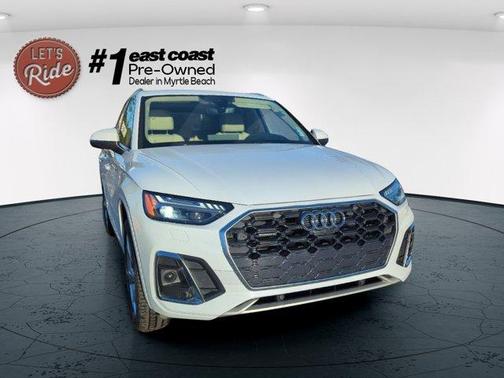 2022 Audi Q5 45 S line Prestige