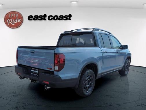 2025 Honda Ridgeline TrailSport+
