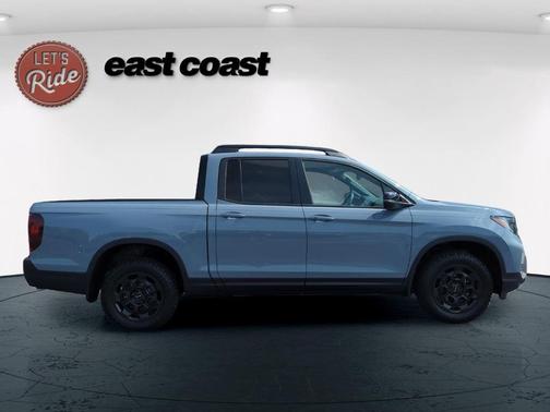 2025 Honda Ridgeline TrailSport+