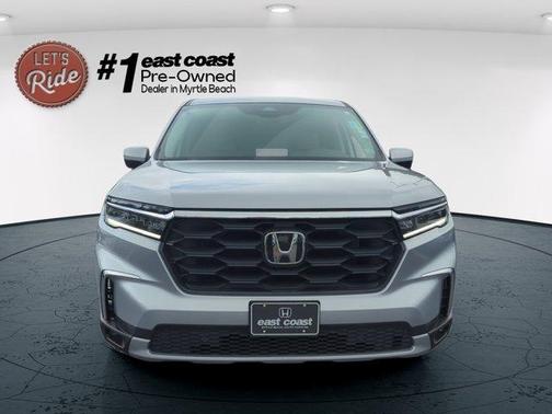 Lunar Silver Metallic 2023 Honda Pilot EX-L 8-Passenger