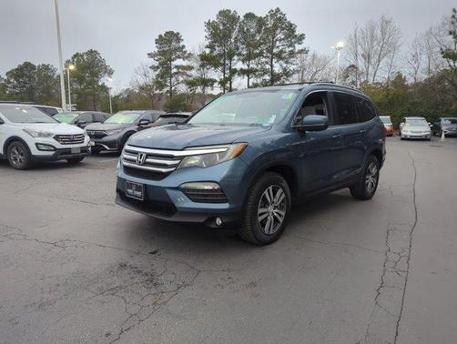 2016 Honda Pilot EX-L w/ Navigation
