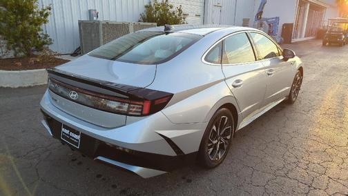 2024 Hyundai SONATA SEL