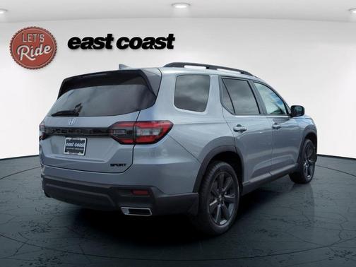 2025 Honda Pilot Sport